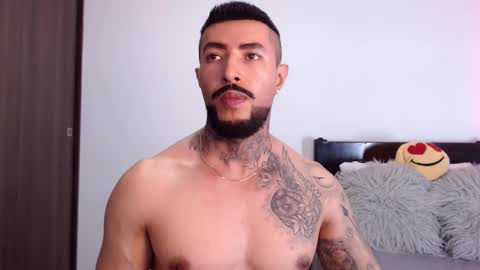 Snapshot of maximus_golden chatting on March 2025 03:16:01 AM Independent Model online show from March 2025 03:16:01 AM