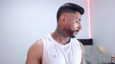 Snapshot of maximus_golden chatting on October 2025 02:41:02 AM Independent Model online show from October 2025 02:41:02 AM