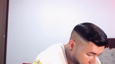 Snapshot of maximus_golden chatting on February 2026 06:22:01 AM Independent Model online show from February 2026 06:22:01 AM