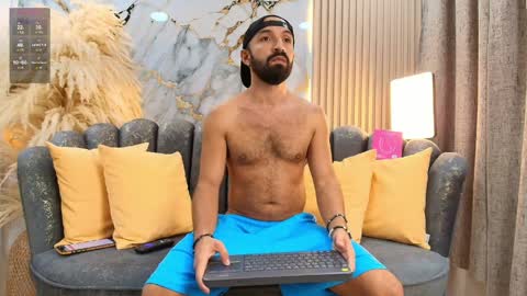 Maximus online show from April 2026 08:47:01 PM