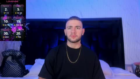 Snapshot of maximusclark1_ chatting on April 2026 12:03:01 PM Maximus online show from April 2026 12:03:01 PM