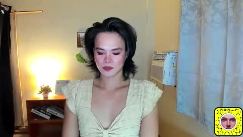 Snapshot of maxine_fucks chatting on February 2026 03:40:01 PM maxine_fucks online show from February 2026 03:40:01 PM