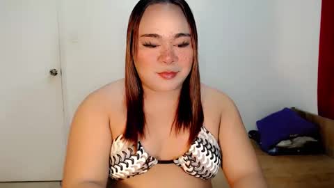 Snapshot of maxine_sucks chatting on February 2026 06:06:02 PM Maxine Sucks online show from February 2026 06:06:02 PM