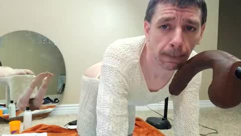 Snapshot of maxjr8008 chatting on January 2025 10:56:02 PM maxjr8008 online show from January 2025 10:56:02 PM