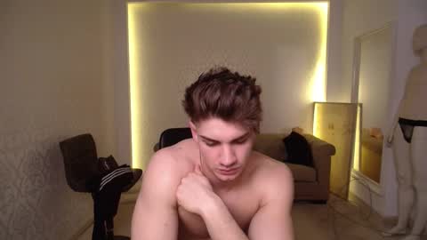 MaxKaiden online show from February 2025 11:44:02 AM