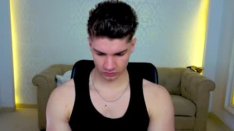 Snapshot of maxkaiden chatting on April 2026 10:02:02 AM MaxKaiden online show from April 2026 10:02:02 AM