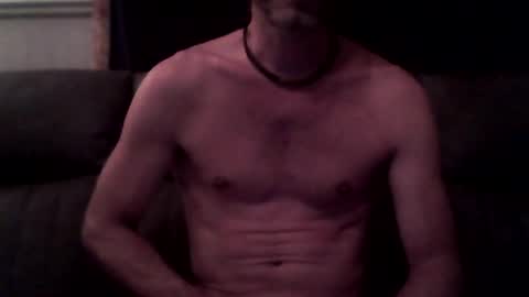 Snapshot of maxthewolf chatting on July 2026 02:03:02 AM MaxTheWolf online show from July 2026 02:03:02 AM