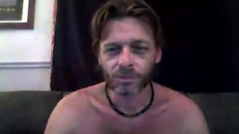 Snapshot of maxthewolf chatting on July 2026 08:00:02 PM MaxTheWolf online show from July 2026 08:00:02 PM