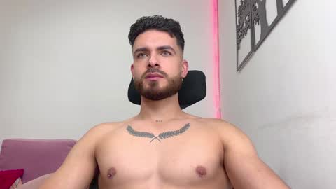 Maxi online show from December 2024 03:47:02 AM