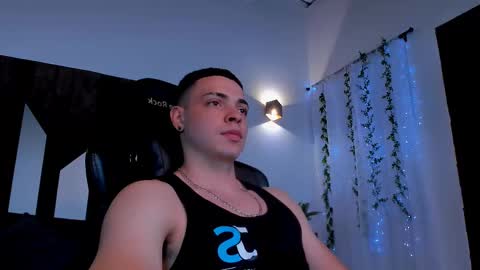 MAX online show from February 2025 12:43:02 AM