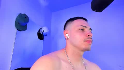 MAX online show from September 2025 03:24:01 PM