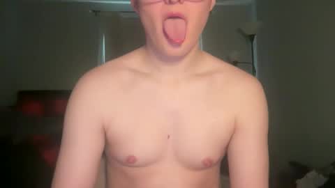 maxx276828 online show from April 2026 02:32:01 PM