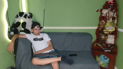 maxx_dick online show from November 2025 06:10:02 PM