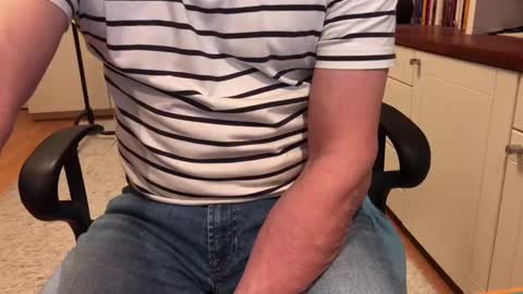 Max online show from December 2024 05:09:02 AM