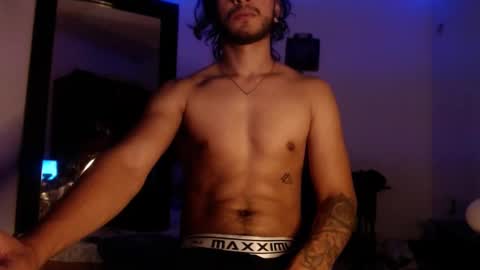 maxximus_10 online show from January 2025 09:15:02 PM