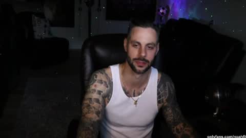 Snapshot of maxxxturner chatting on May 2026 03:02:02 AM Noah online show from May 2026 03:02:02 AM