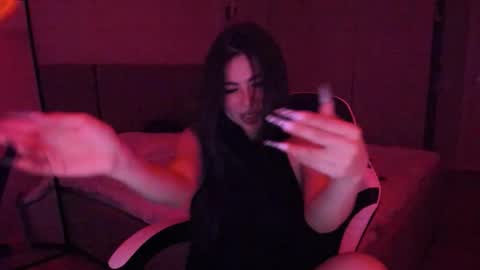 Mia online show from January 2026 03:30:02 AM