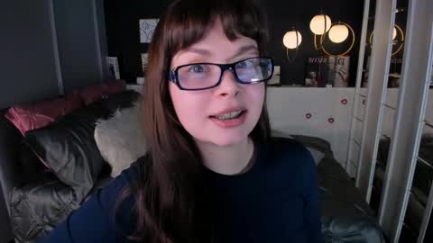 Maya online show from February 2026 03:01:01 PM