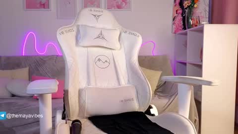 Maya online show from February 2026 06:16:02 AM