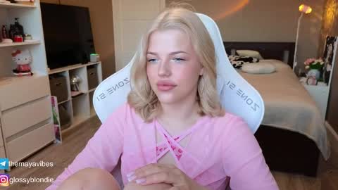 Maya online show from April 2026 03:28:02 AM