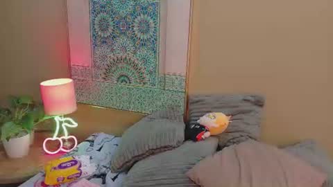 Snapshot of maya_house chatting on July 2026 03:34:01 AM maya_house online show from July 2026 03:34:01 AM