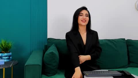 Maya online show from February 2025 02:27:02 PM