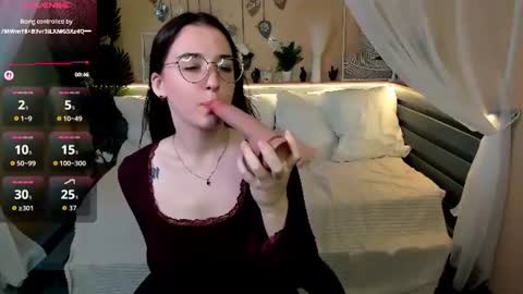 maya_winters online show from August 2026 11:13:01 AM