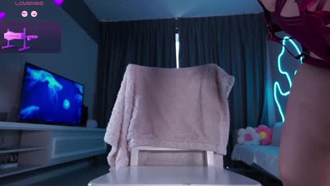 Maya online show from January 2025 01:51:02 AM