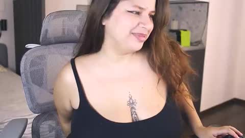 Snapshot of mayaik chatting on February 2026 09:55:01 PM mayaik online show from February 2026 09:55:01 PM