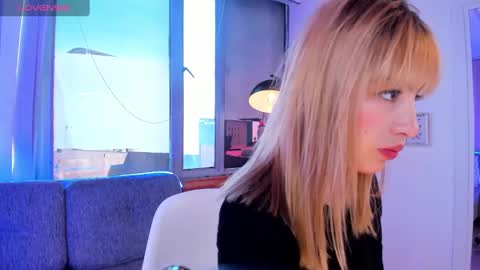 Mayajhons online show from September 2025 12:28:02 PM