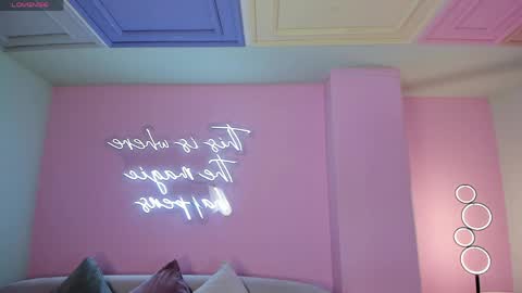 Maya online show from April 2026 05:08:02 AM