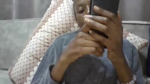 Snapshot of mayan001 chatting on October 2025 06:31:02 PM mayan online show from October 2025 06:31:02 PM