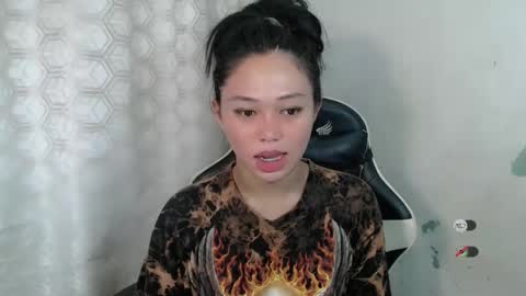 mayasally_ online show from April 2026 09:10:01 AM