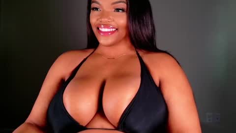 MayBabi online show from February 2025 02:33:01 PM