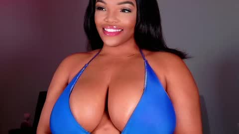 MayBabi online show from March 2025 05:17:02 PM