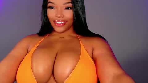 MayBabi online show from September 2025 10:59:02 AM