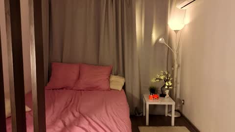 Alice online show from April 2026 07:58:01 PM