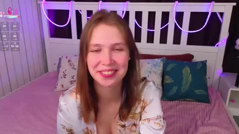 Snapshot of maygoodsell chatting on November 2025 09:25:02 PM Ann online show from November 2025 09:25:02 PM