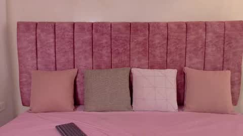 Snapshot of mayleeth chatting on February 2026 01:51:01 PM Rousse online show from February 2026 01:51:01 PM