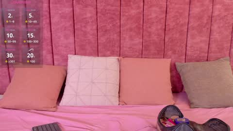 Rousse online show from April 2026 12:13:01 PM