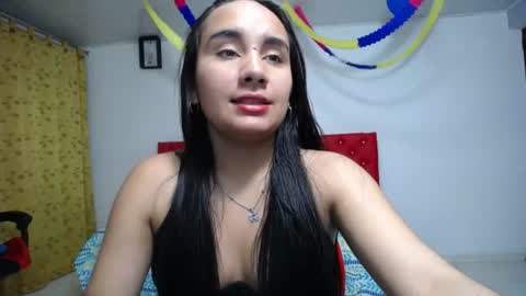 Snapshot of maylin_hornyy19 chatting on June 2026 03:11:01 AM Maylin online show from June 2026 03:11:01 AM