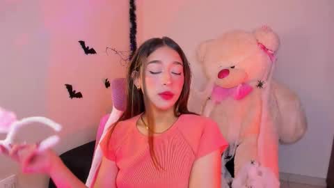 may online show from October 2025 09:05:02 PM