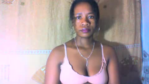 mayrah online show from February 2025 10:44:02 AM