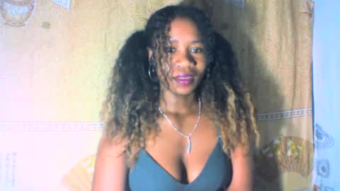 mayrah online show from February 2025 05:24:02 AM