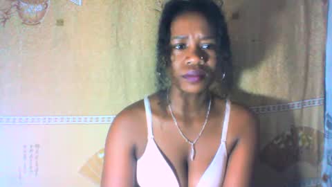 mayrah online show from February 2025 09:53:02 AM