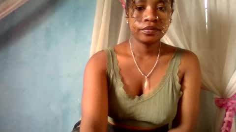 Snapshot of mayrah5 chatting on June 2026 06:51:02 AM mayrah online show from June 2026 06:51:02 AM