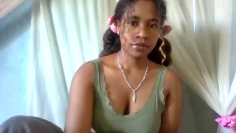Snapshot of mayrah5 chatting on July 2026 06:20:01 AM mayrah online show from July 2026 06:20:01 AM