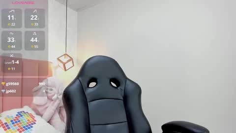  MAY   online show from January 2025 03:39:01 PM