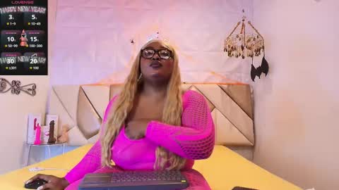 May online show from October 2025 03:40:01 AM