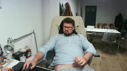 maythe4bwu online show from June 2026 12:02:02 AM